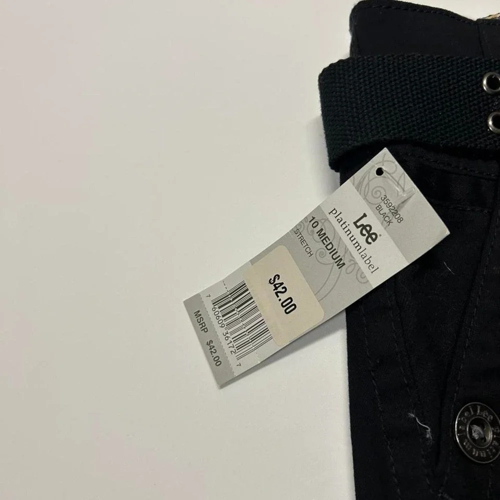 Lee Natural Fit Premium Collection Black Shorts Womens Size 10 Medium